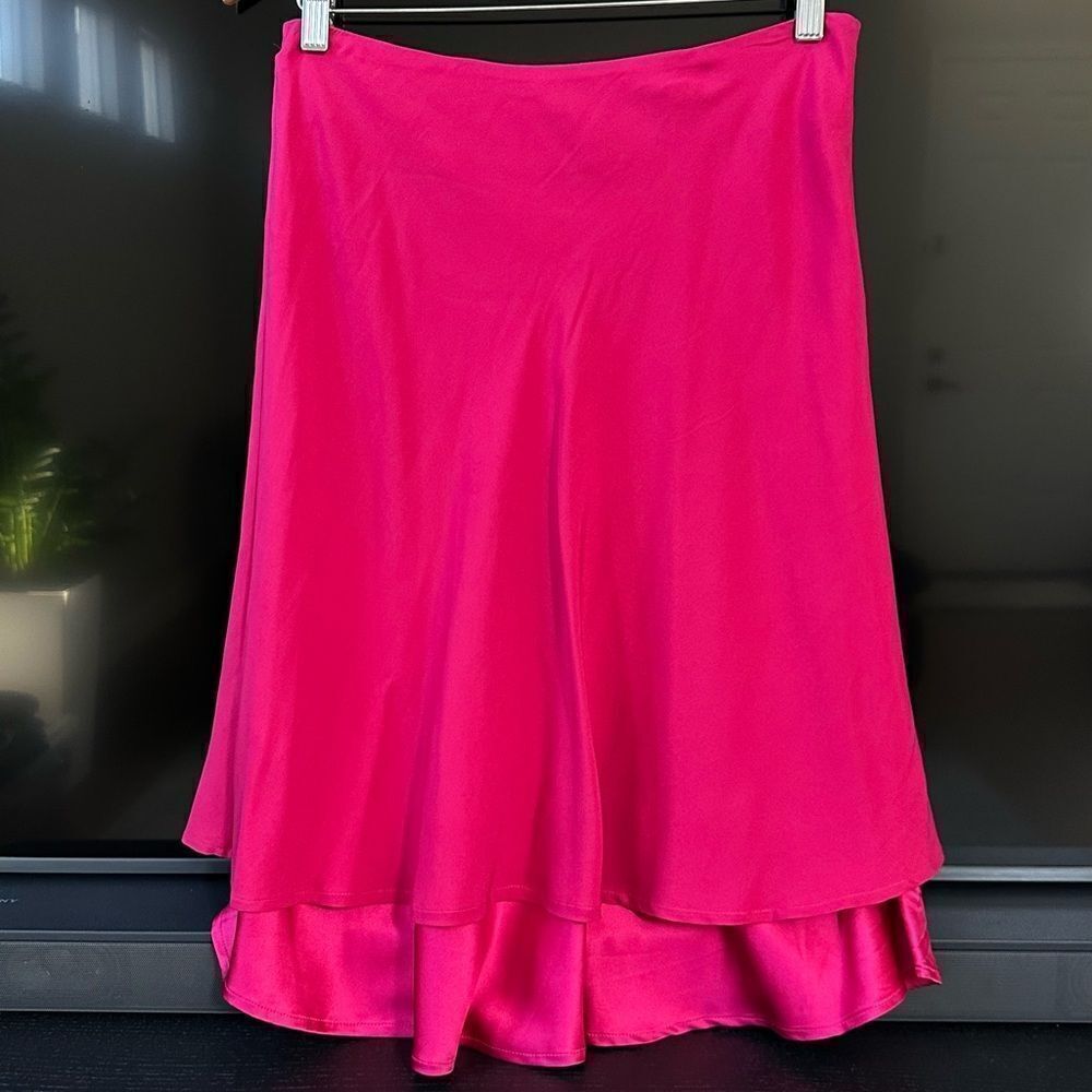 Les Copains Romantic Royal Core Neon Pink Midi Silk Skirt